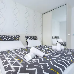Apartment Orfeo, Krk Town