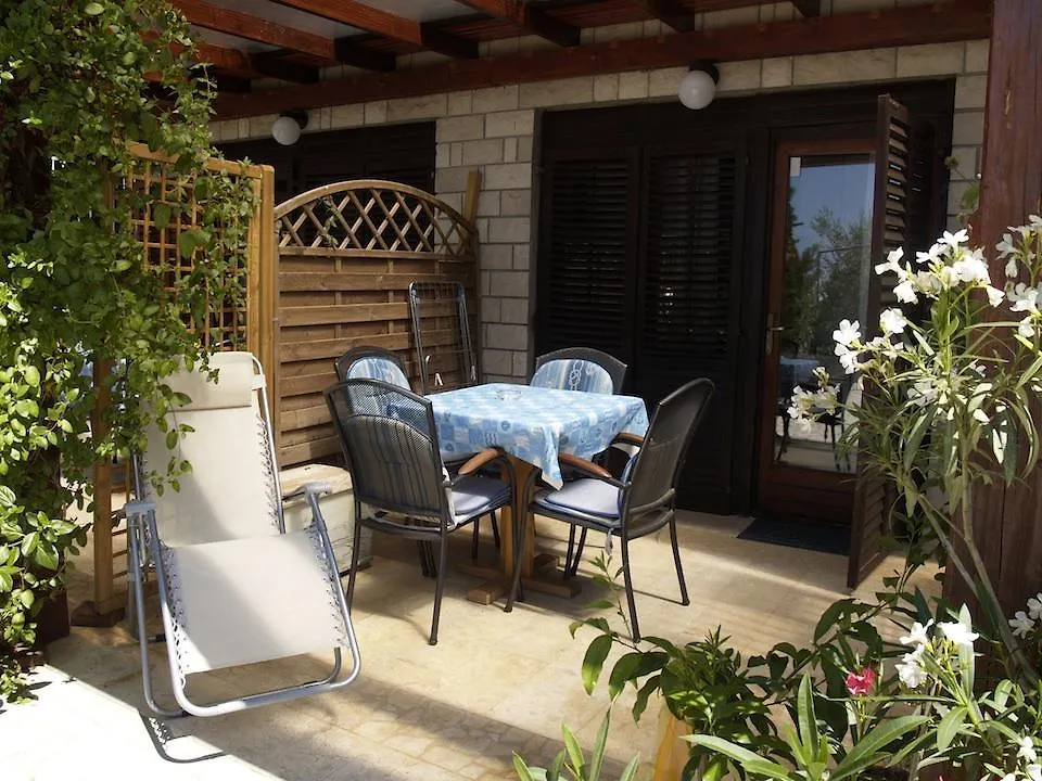 Apartments Loncar Krk Town Kroatien
