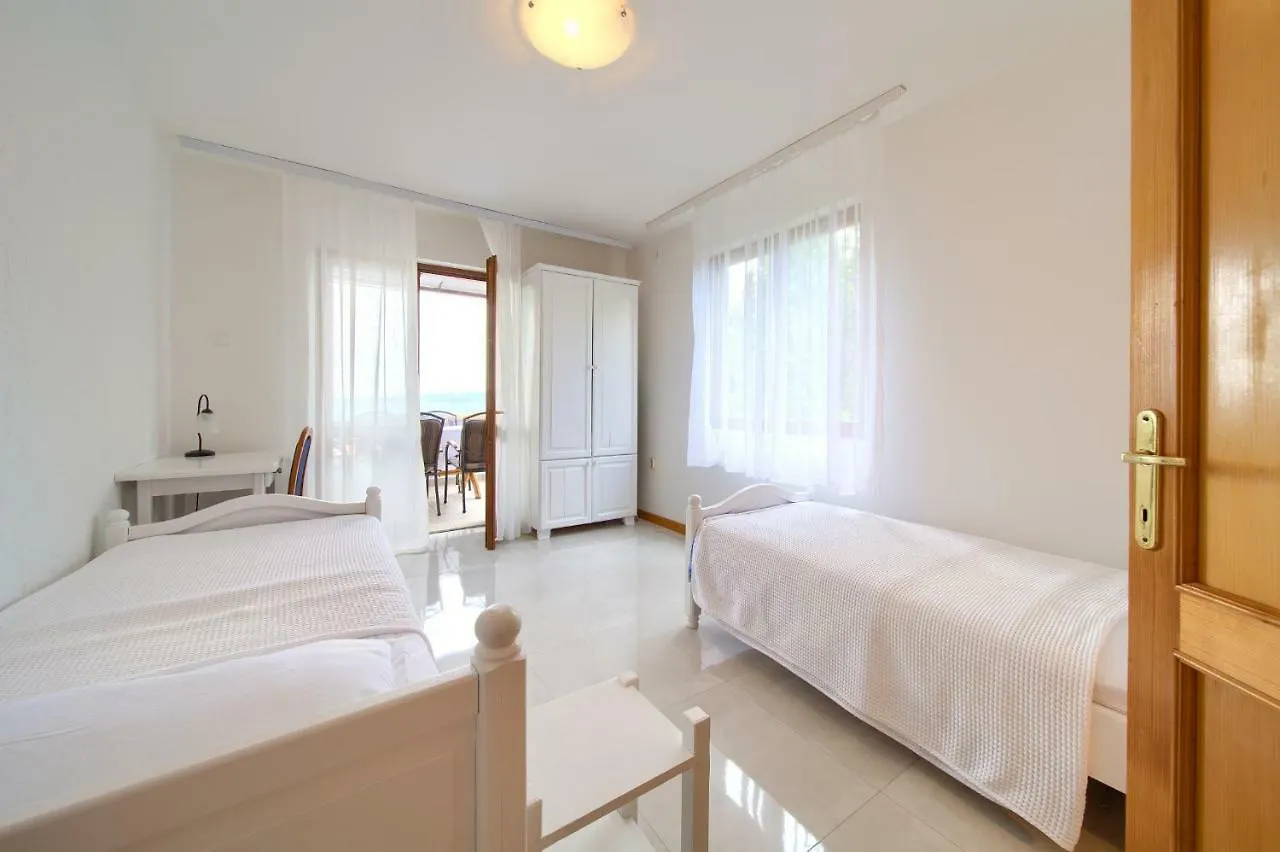 Apartments Loncar Krk Town